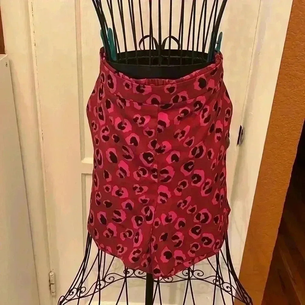 Halogen Womens Dress Shorts Red Pink Animal Print Leopard Pockets Pull On-Sz M